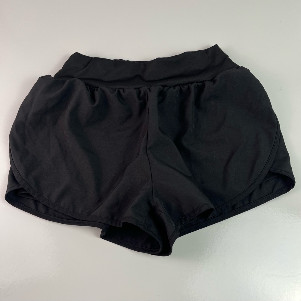 Women’s Black Athletic Butterfly Shorts with Inner Shorts Liner Sz Small